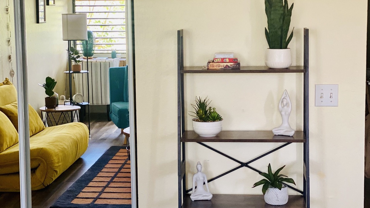 Photo of Livingroom in Makaha Valley