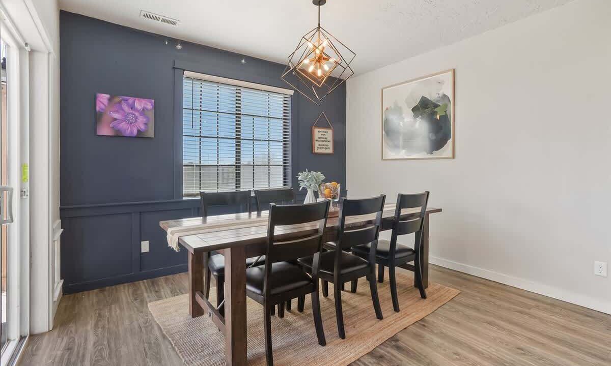 Photo of Livingroom in Caldwell