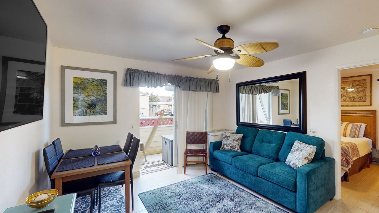 Photo of Livingroom in Waikoloa