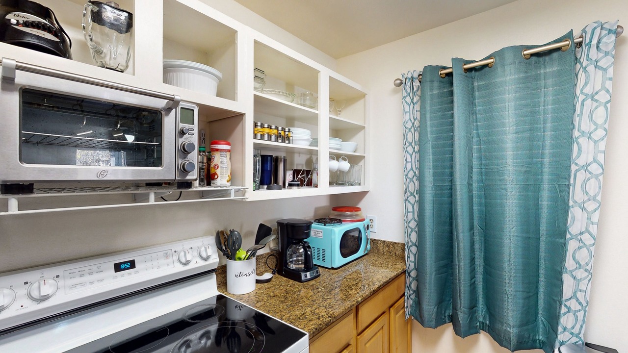 Photo of Kitchen in Waikoloa
