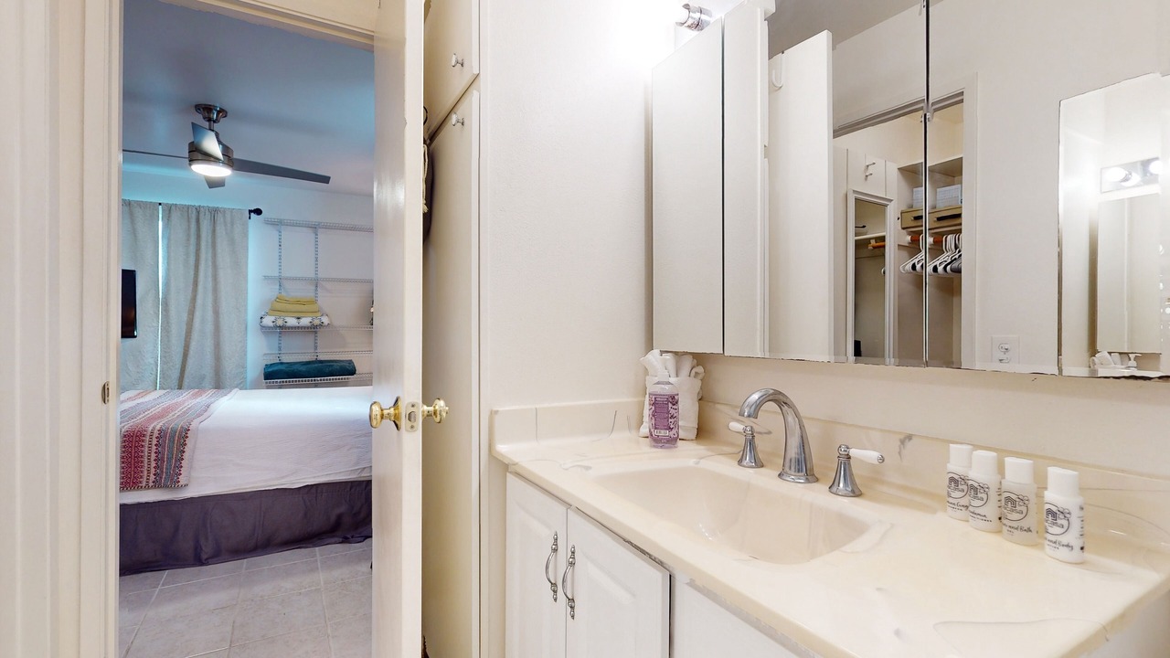 Photo of Bathroom in Waikoloa
