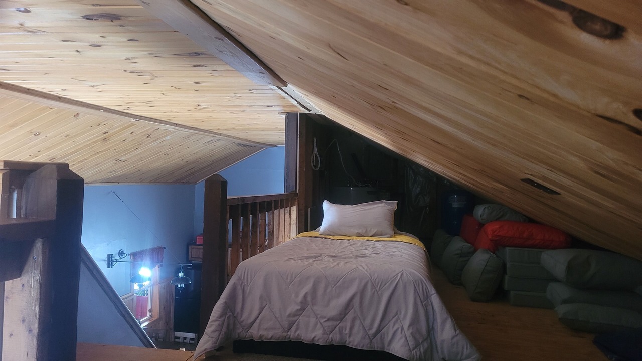 Photo of Bedroom in Arcade