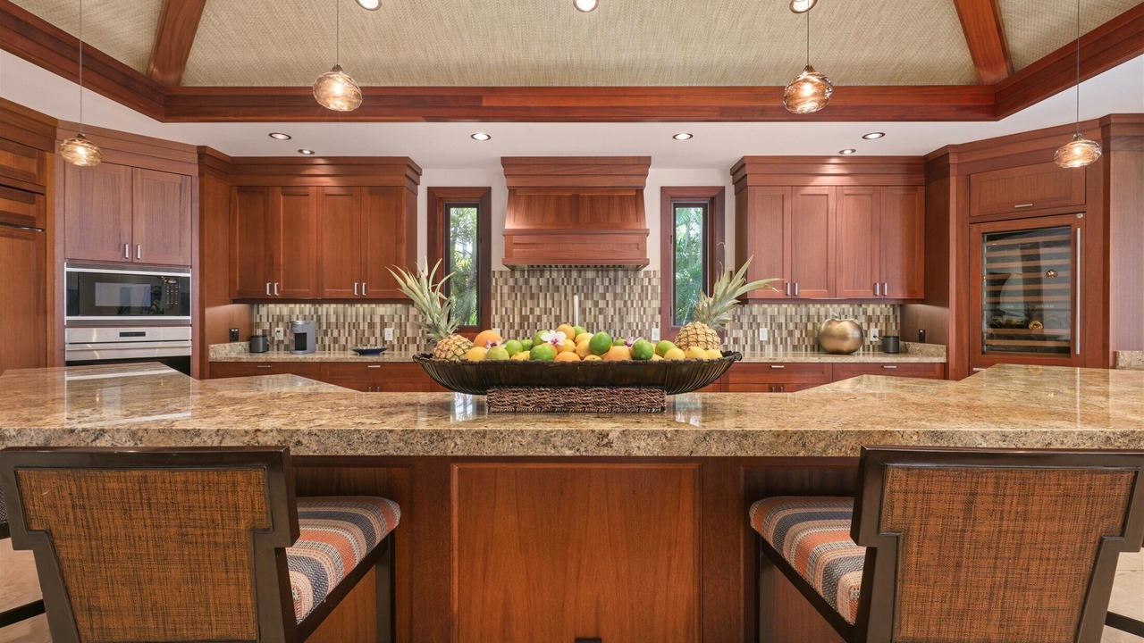 Photo of Kitchen in Kaupulehu
