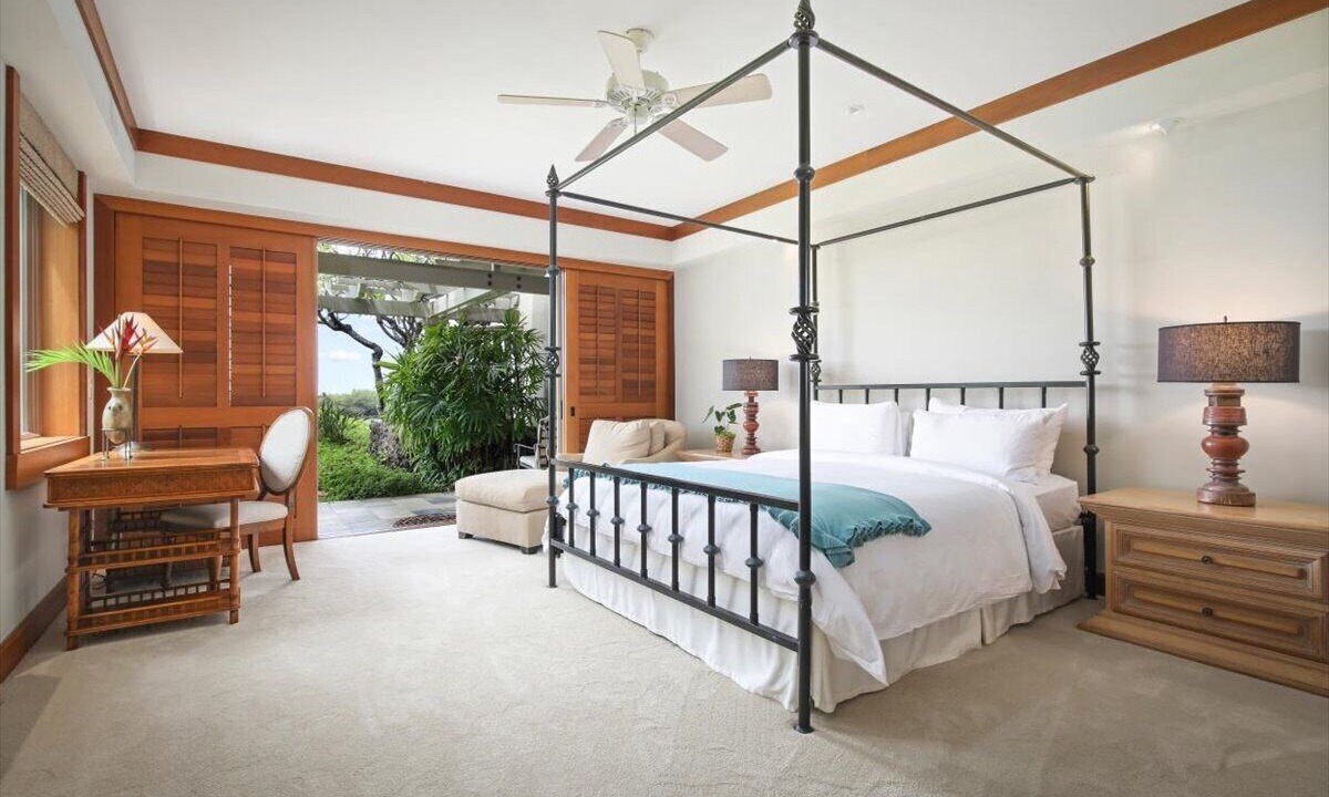 Photo of Bedroom in Kaupulehu
