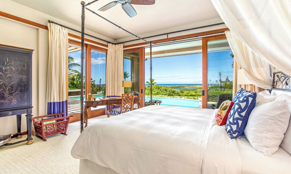 Photo of Bedroom in Kaupulehu