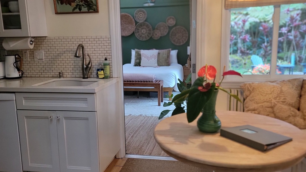 Photo of Bedroom in Royal Hawaiian Estates