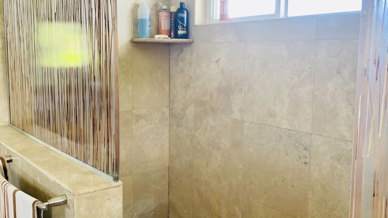 Photo of Bathroom in Pupukea