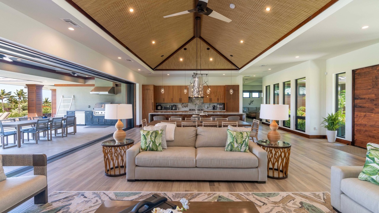 Photo of Livingroom in Kamuela