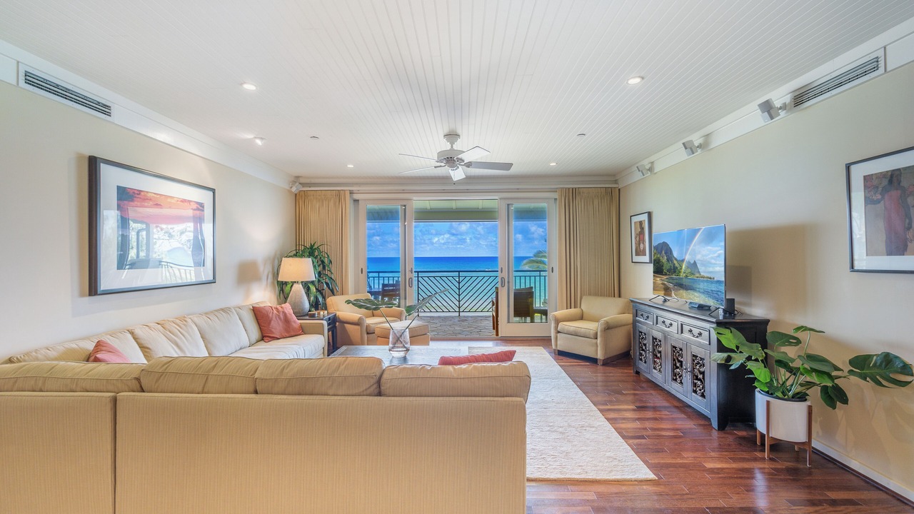 Photo of Livingroom in Kahuku
