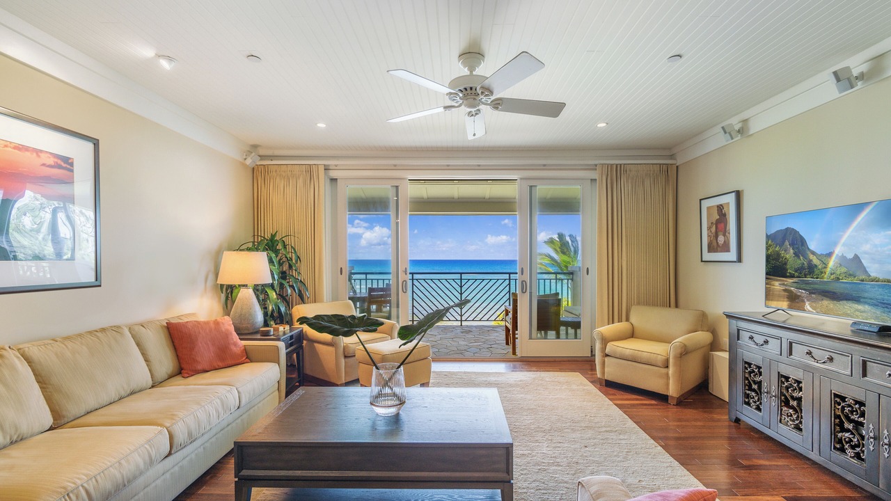 Photo of Livingroom in Kahuku