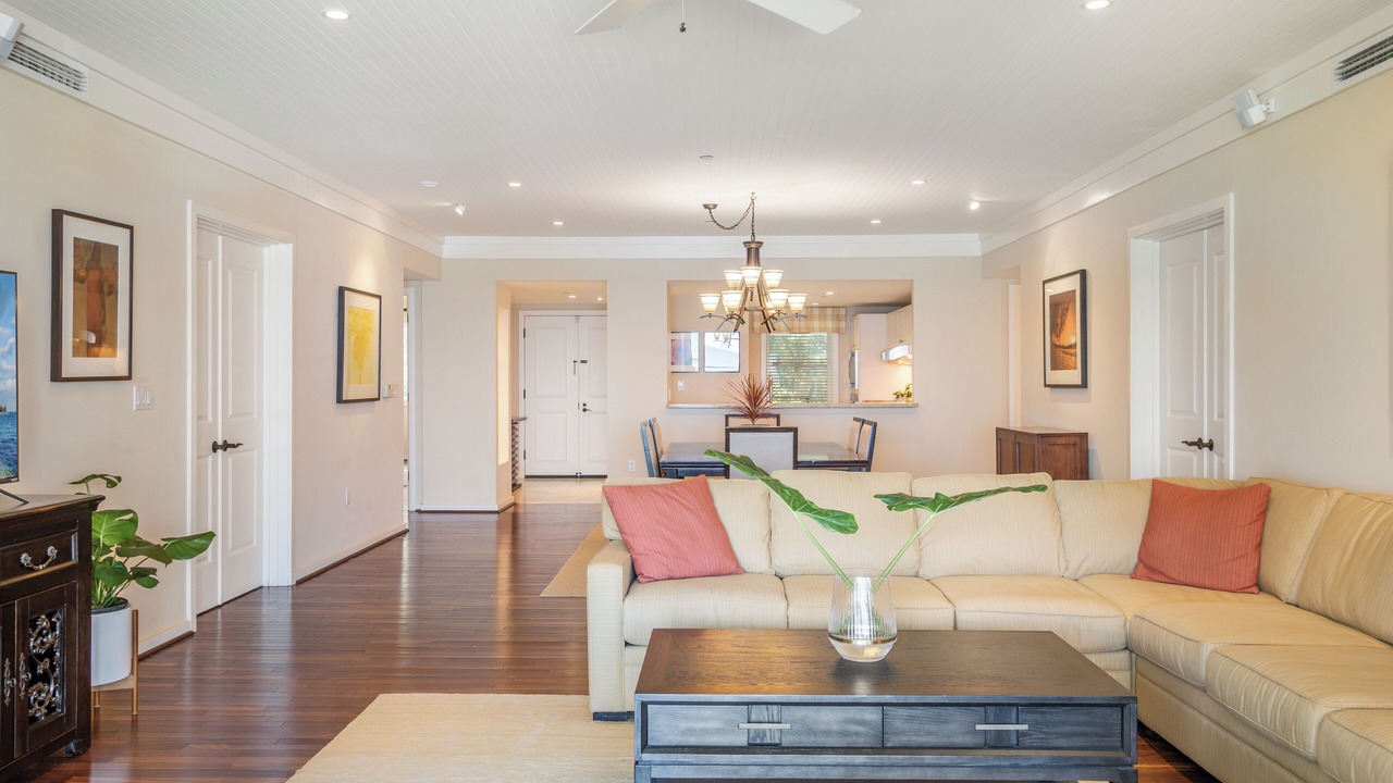 Photo of Livingroom in Kahuku