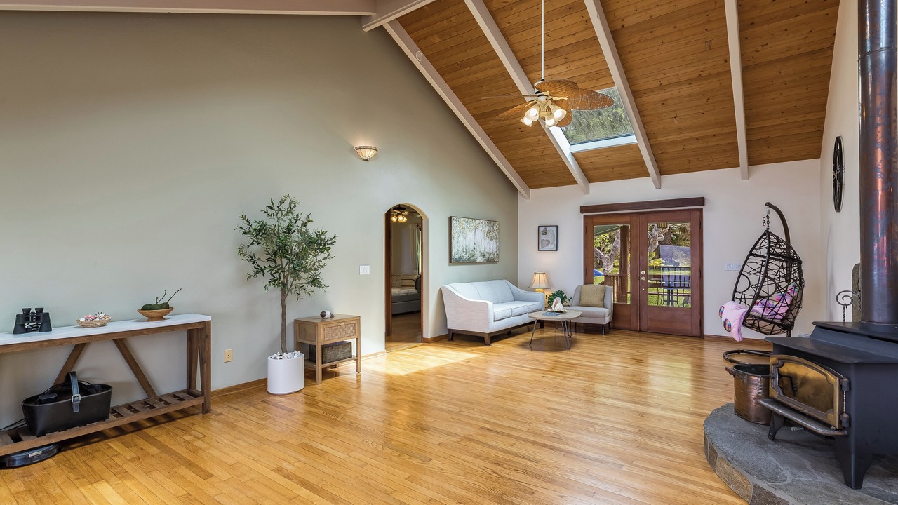 Photo of Livingroom in Kailua-Kona