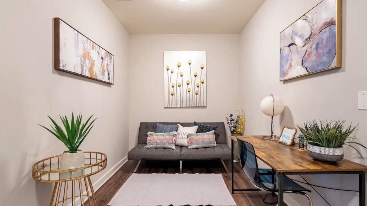 Photo of Livingroom in Inman Park
