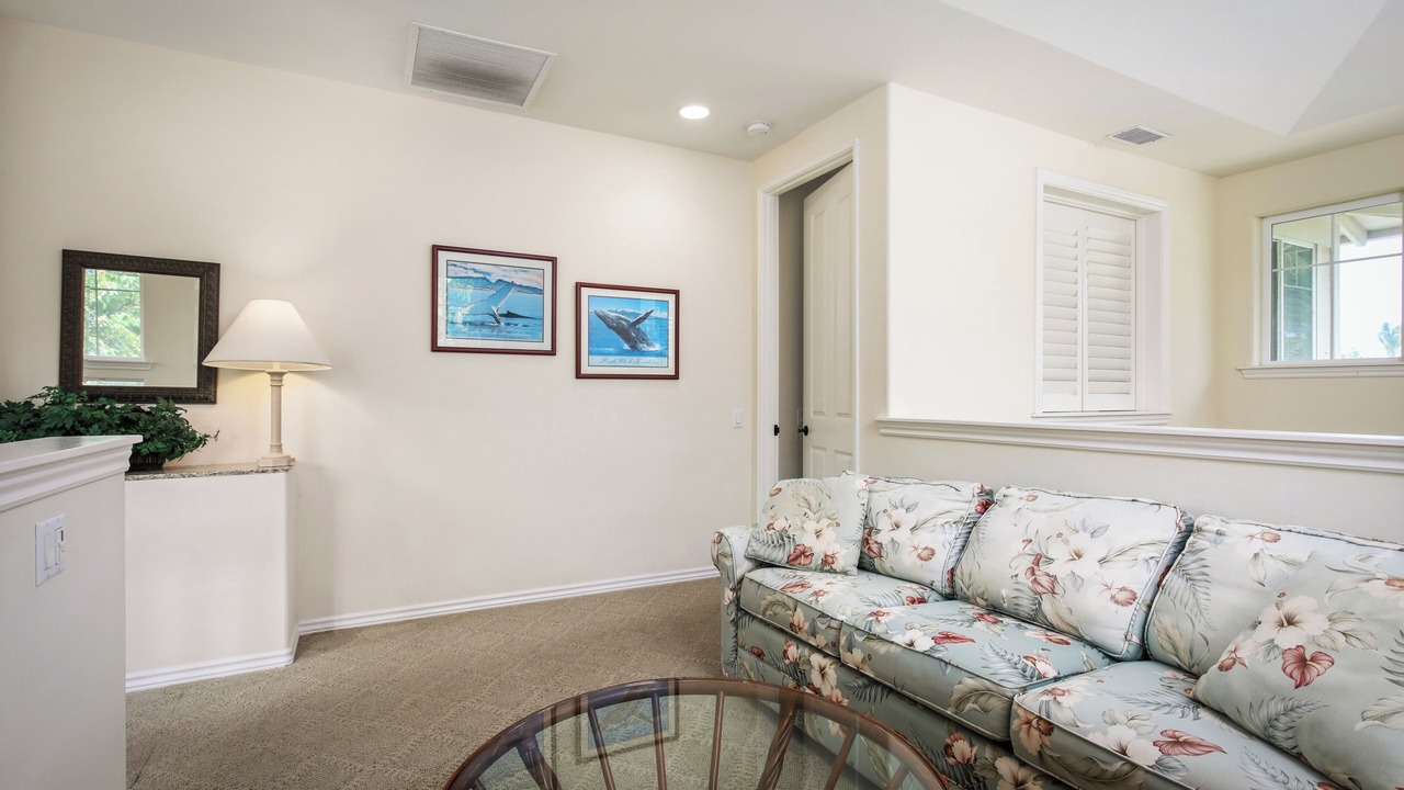 Photo of Livingroom in Waikoloa Village