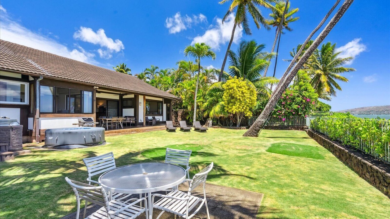 Photo of Outdoor in Hawaii Loa Ridge