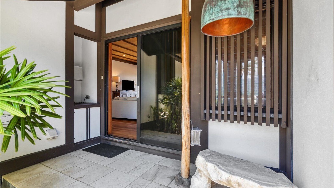 Photo of Patio Balcony in Hawaii Loa Ridge