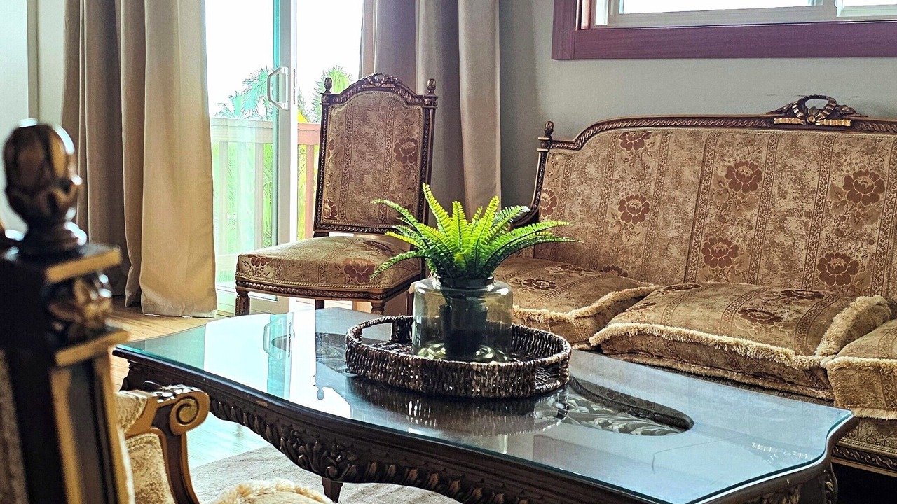 Photo of Livingroom in Waikoloa