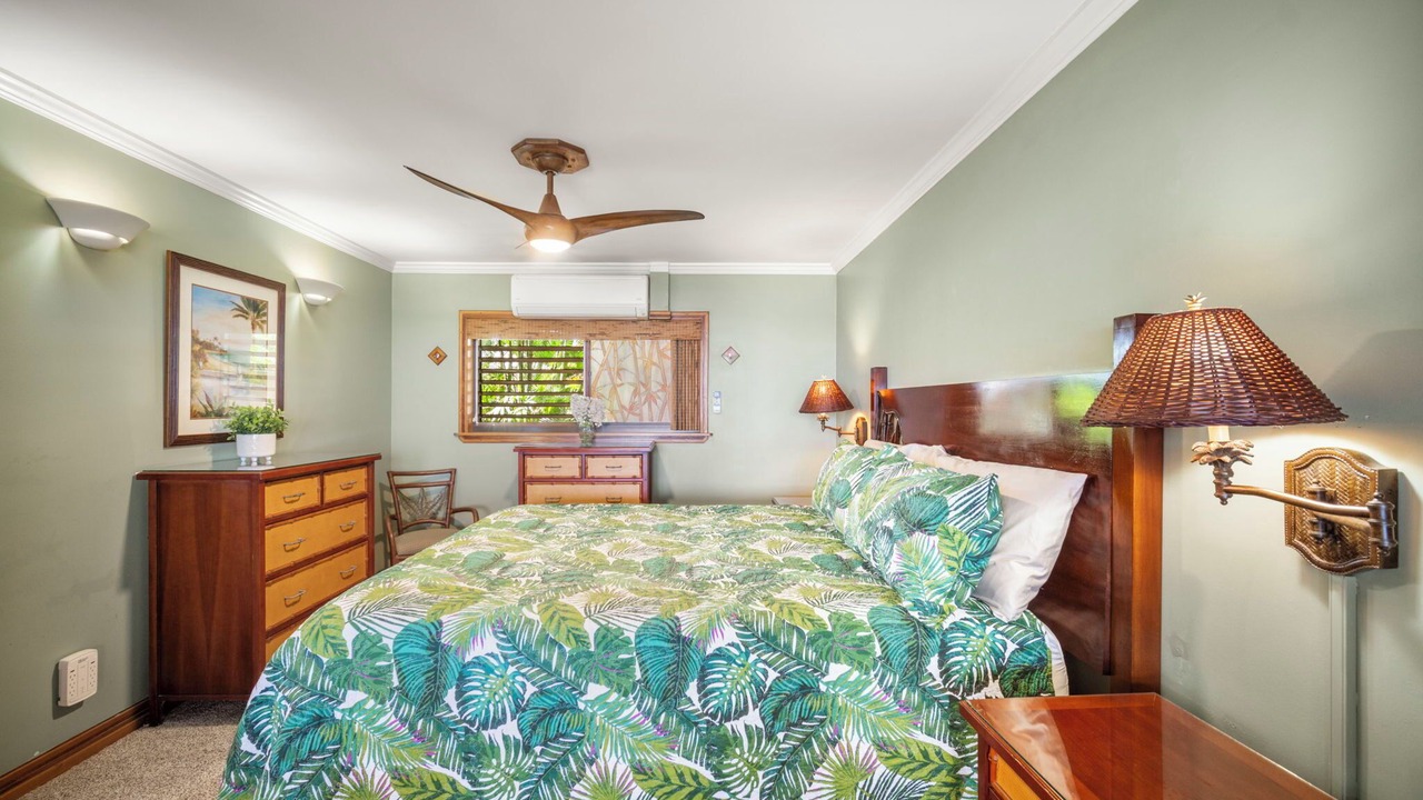 Photo of Bedroom in Poipu