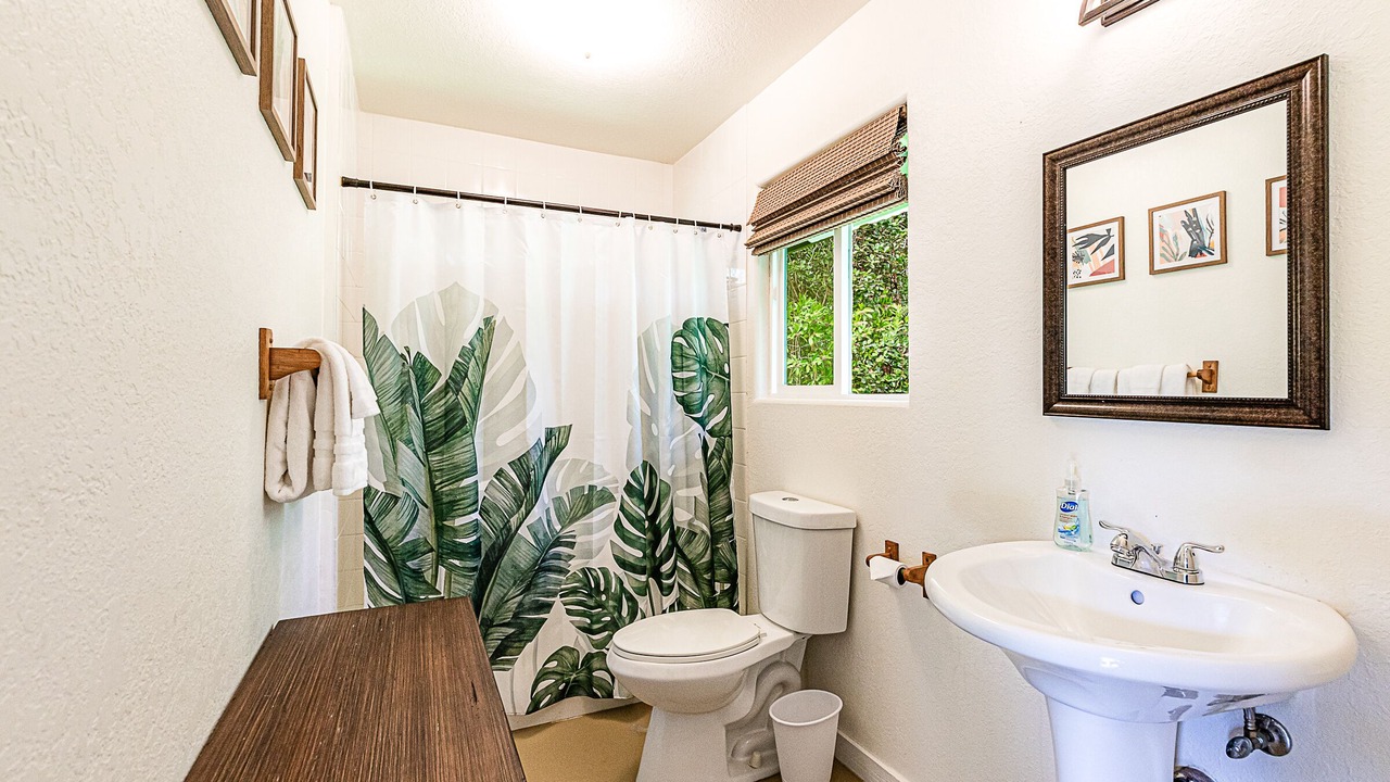 Photo of Bathroom in Keaau