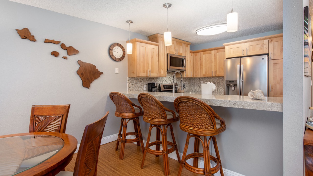 Photo of Kitchen in Waikoloa