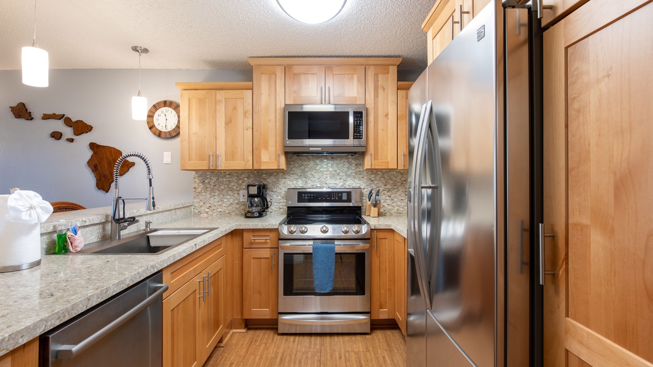 Photo of Kitchen in Waikoloa