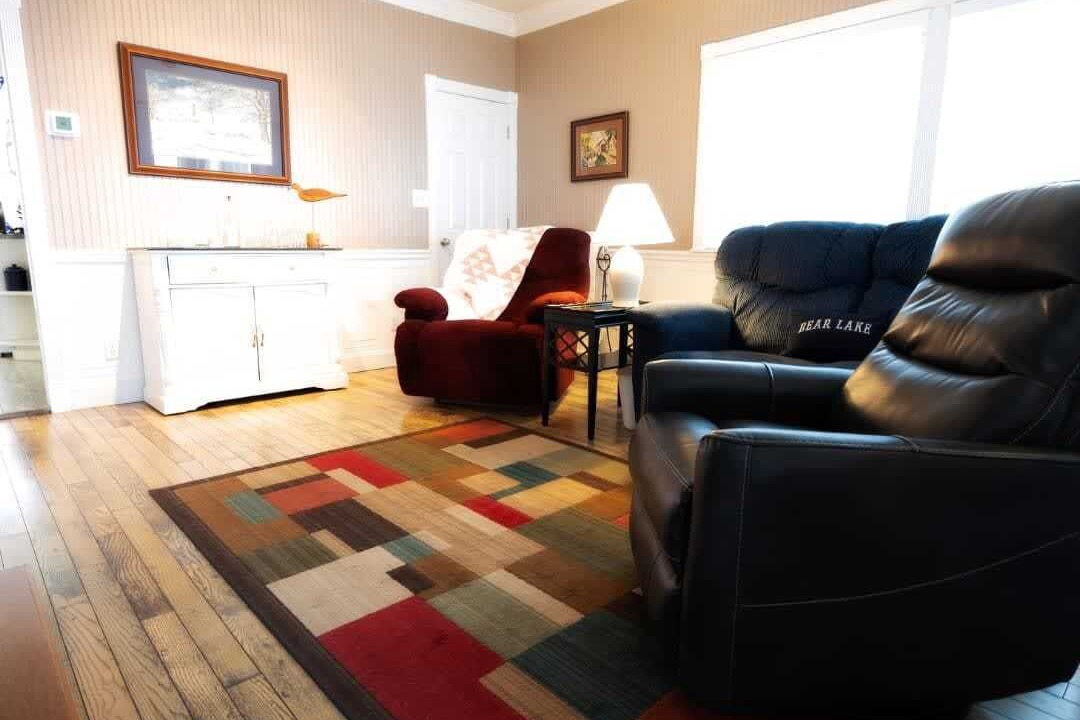 Photo of Bedroom in Ashtabula