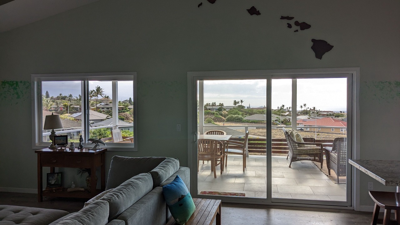 Photo of Livingroom in Kilohana Kai