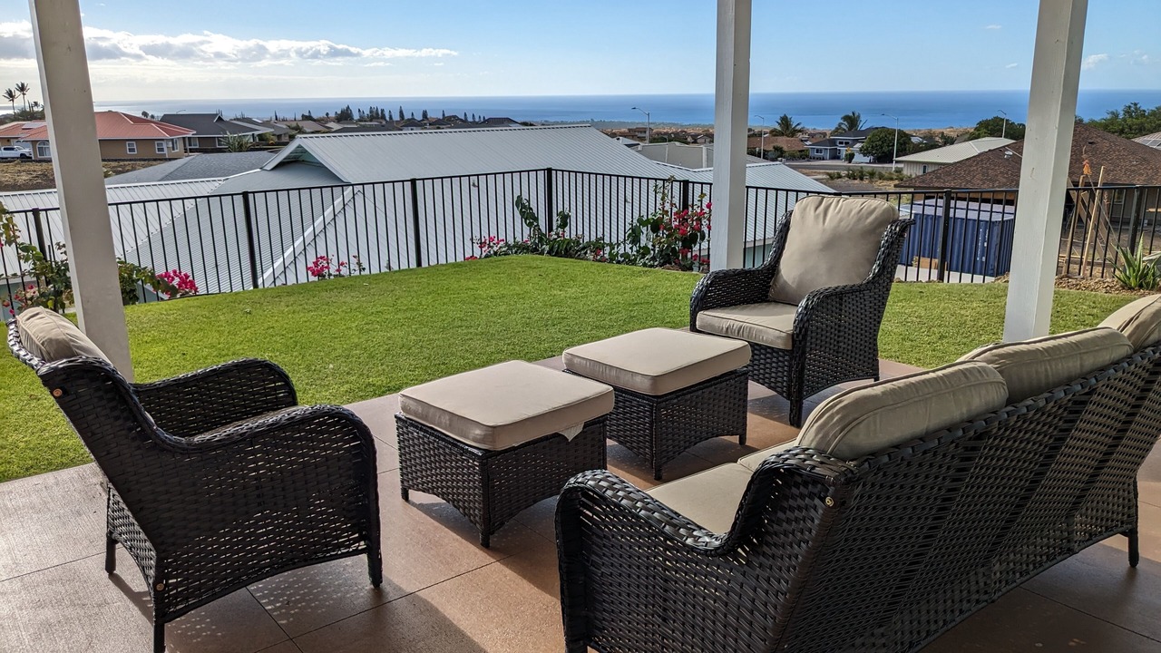 Photo of Patio Balcony in Kilohana Kai
