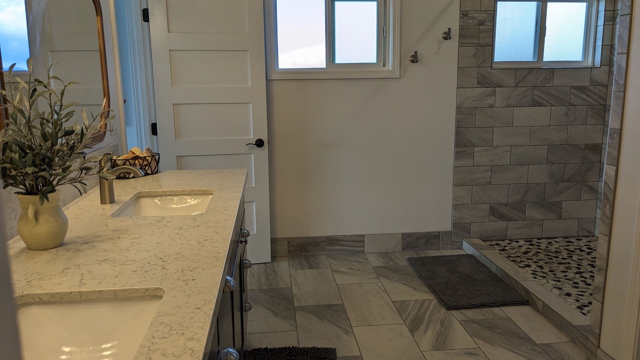 Photo of Bathroom in Kilohana Kai