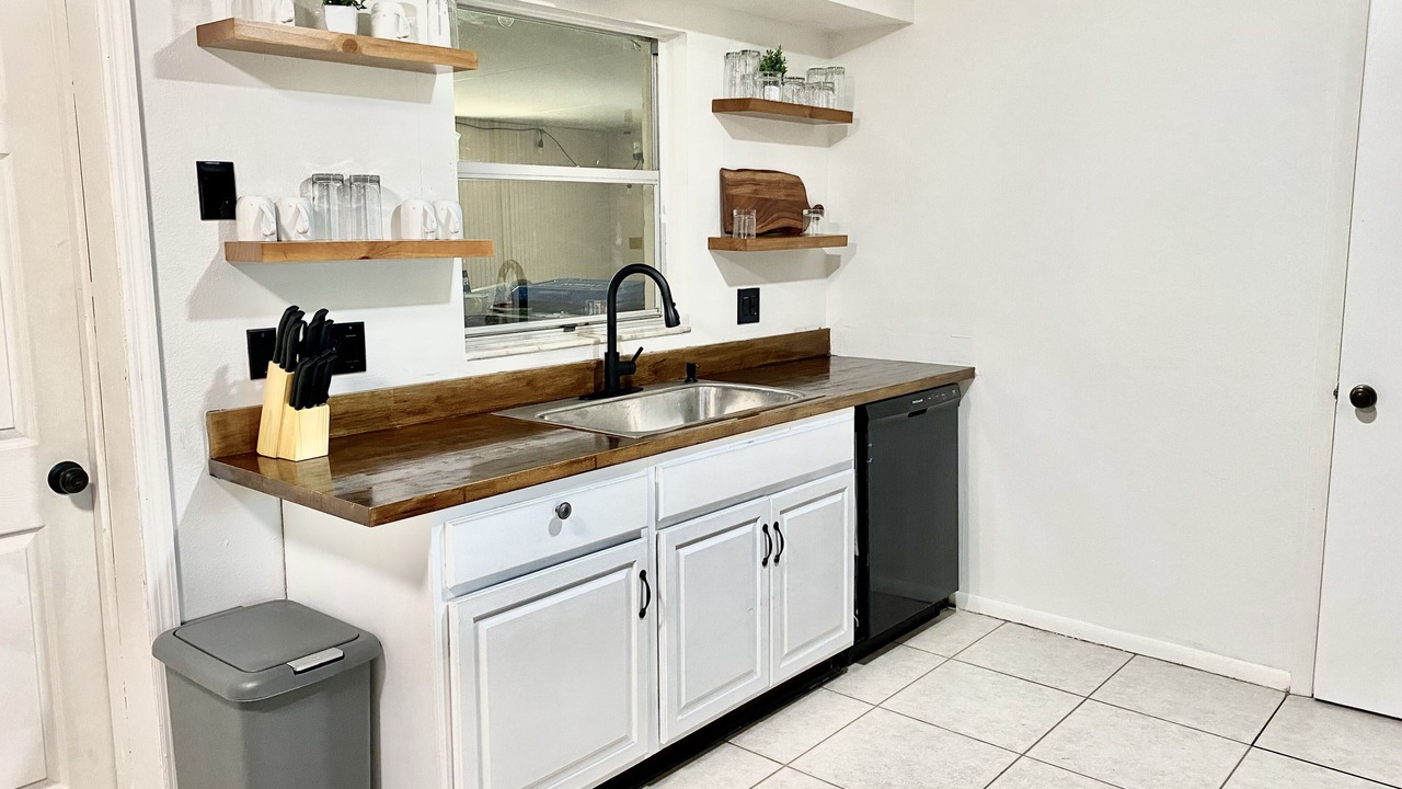 Photo of Kitchen in Buena Ventura Lakes