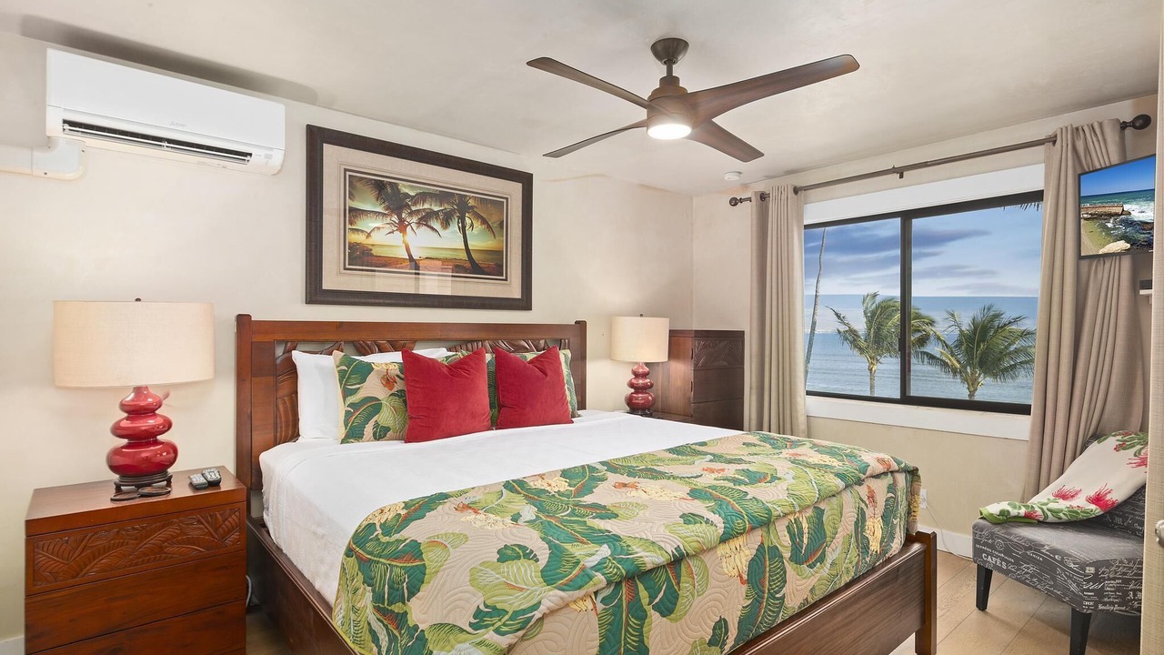 Photo of Bedroom in Maalaea