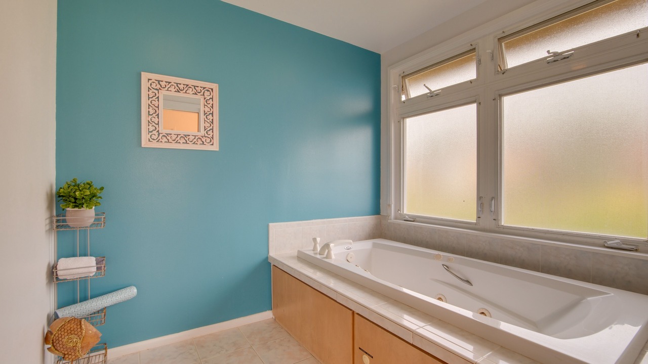 Photo of Bathroom in Keaau