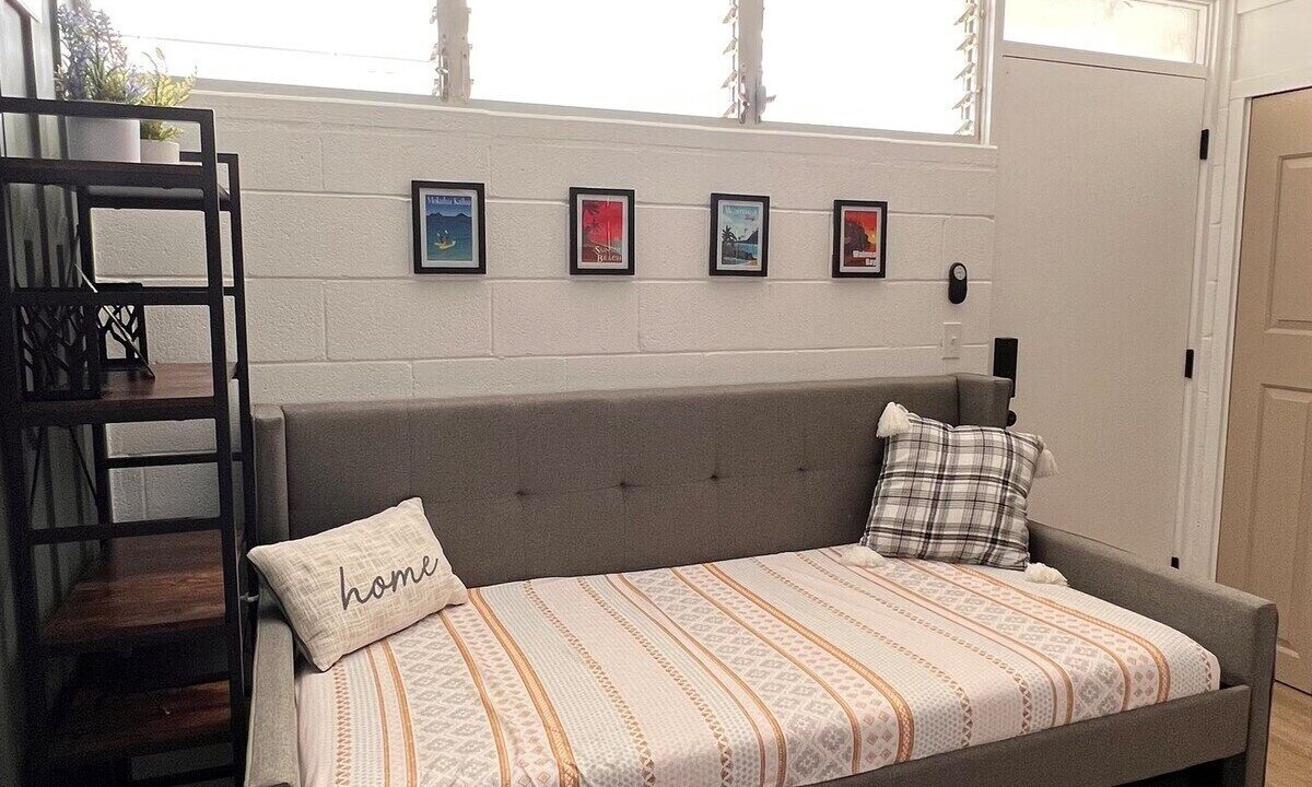 Photo of Bedroom in Diamond Head - Kapahulu - St. Louis
