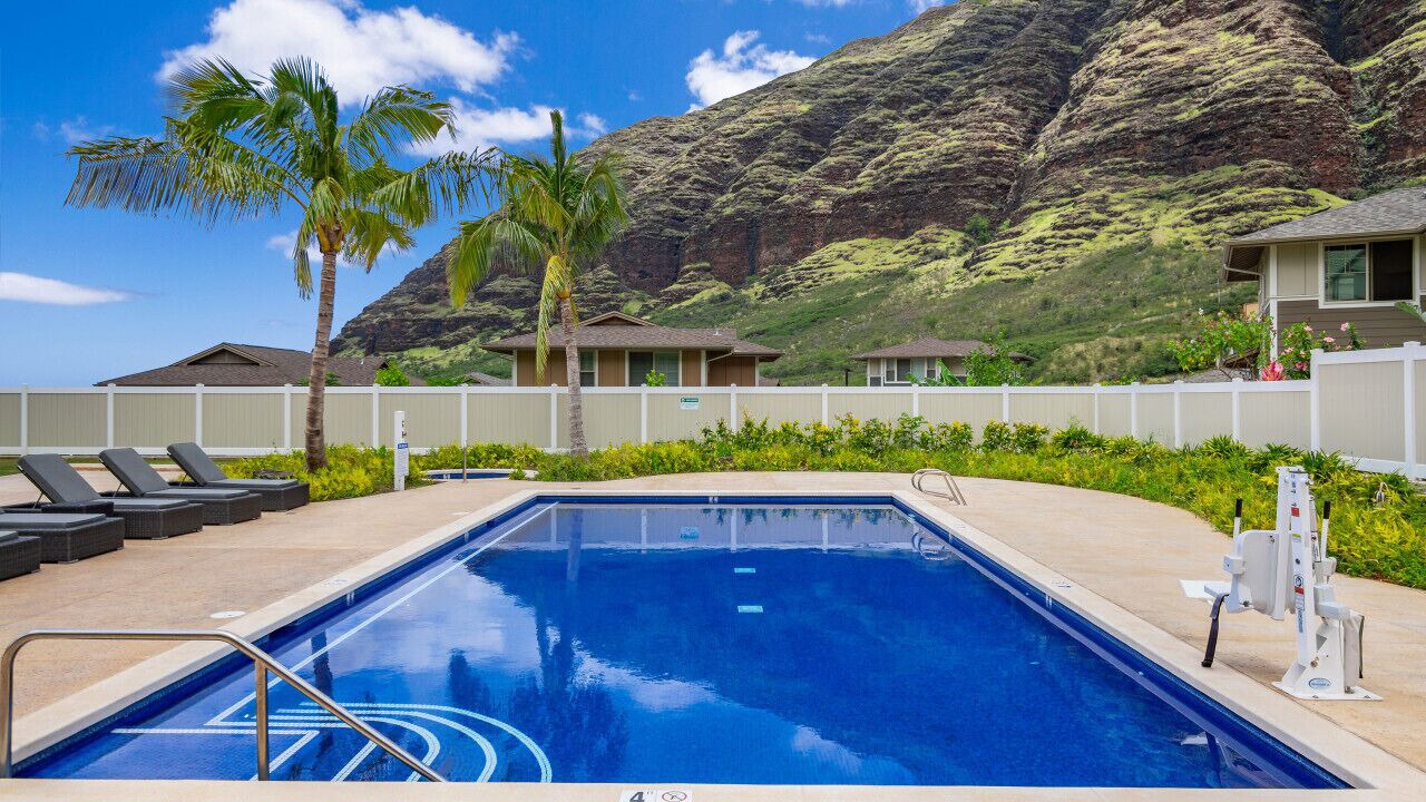 Photo of Outdoor in Makaha Valley