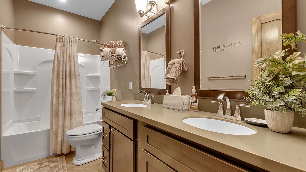 Photo of Bathroom in Ellicottville
