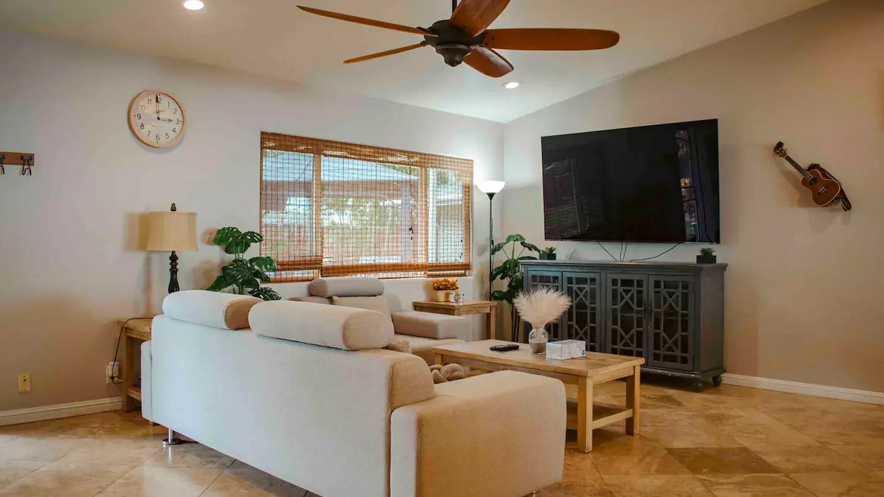 Photo of Livingroom in Kona Palisades