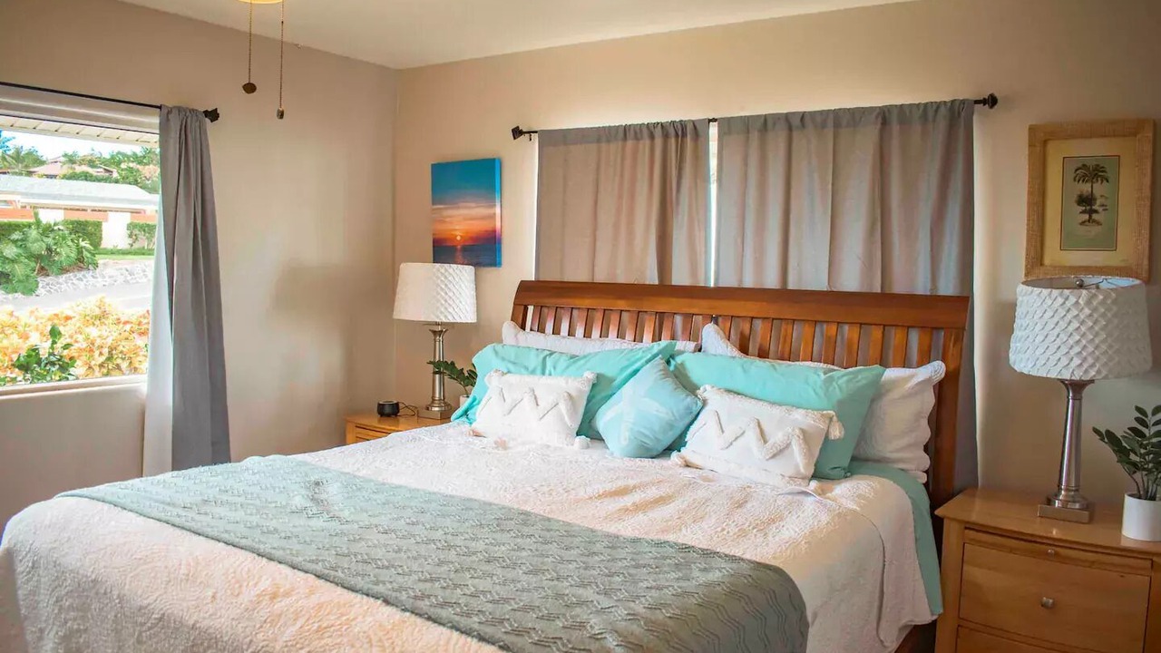 Photo of Bedroom in Kona Palisades