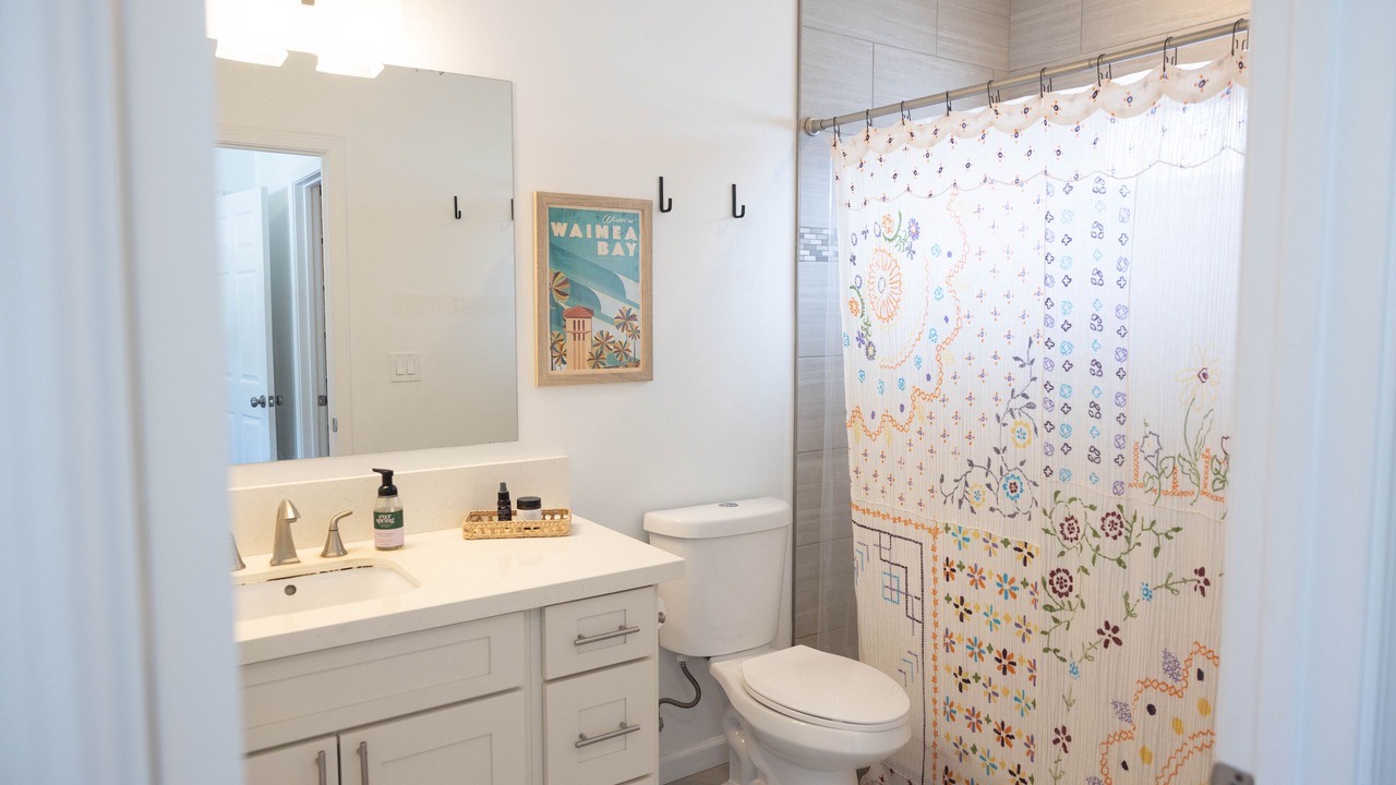 Photo of Bathroom in Kahuku