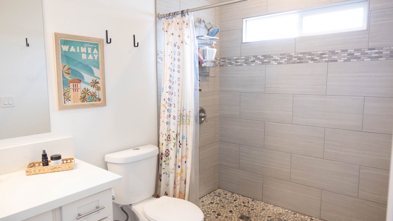 Photo of Bathroom in Kahuku