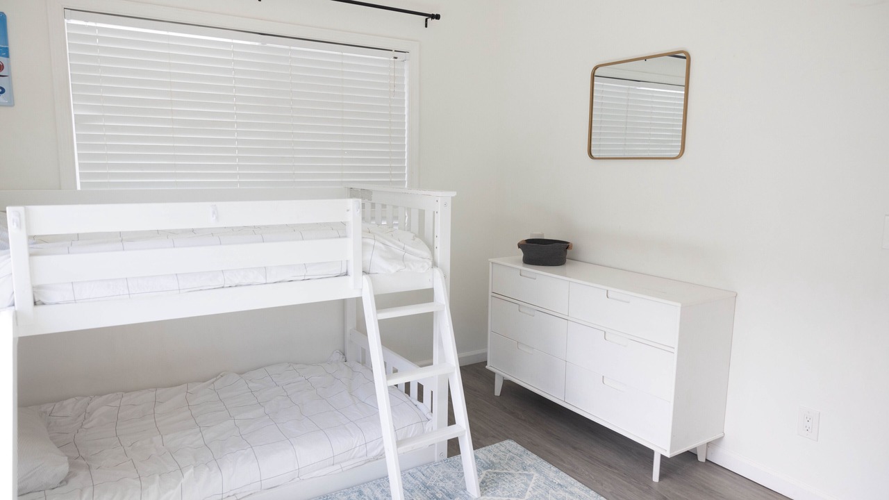 Photo of Bedroom in Kahuku
