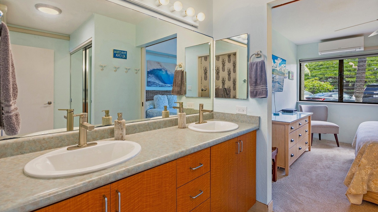 Photo of Bathroom in Napili