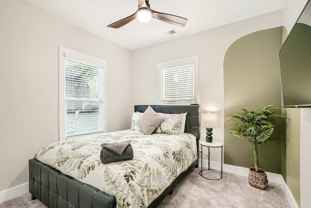 Photo of Bedroom in Pittsburgh
