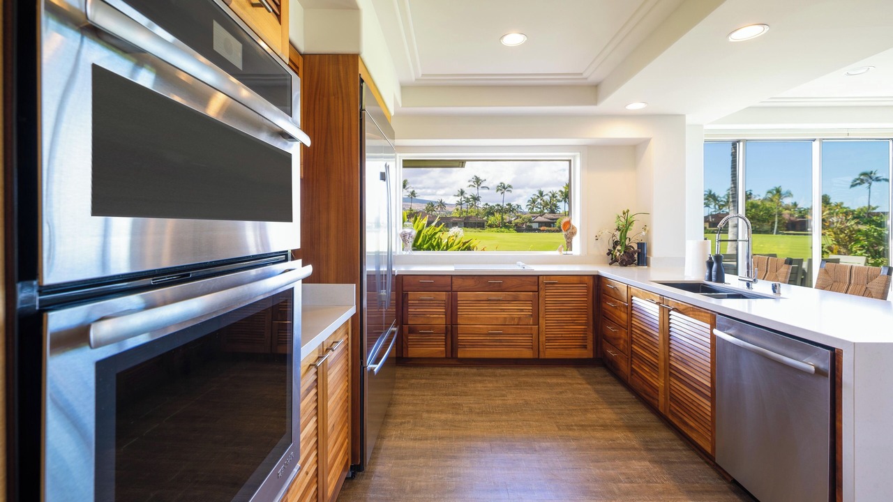 Photo of Kitchen in Kaupulehu