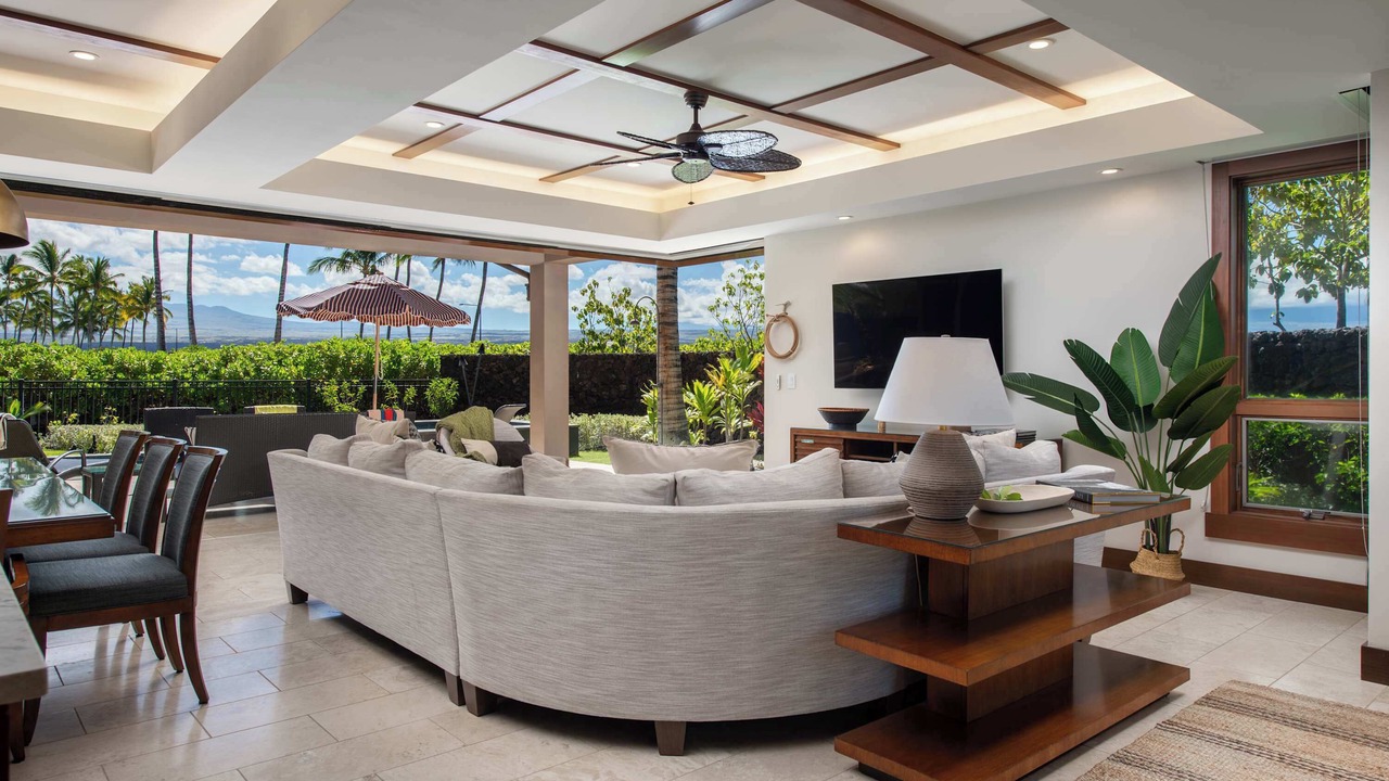 Photo of Livingroom in Kamuela