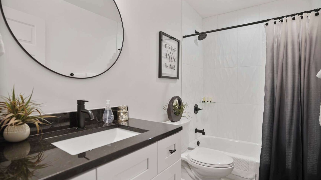 Photo of Bathroom in East Side