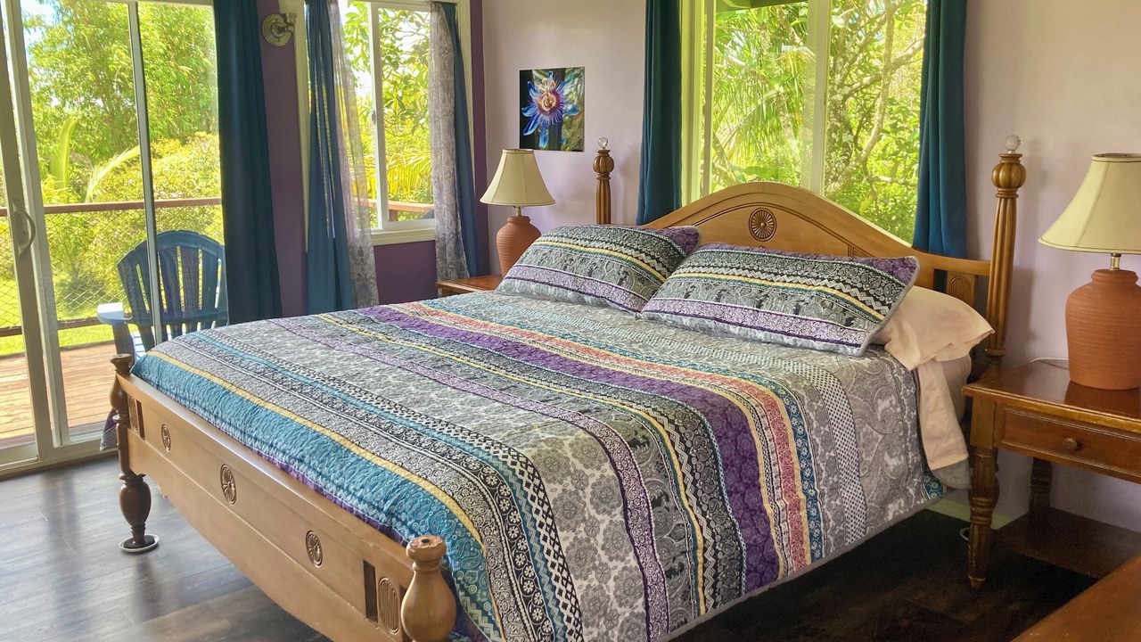 Photo of Bedroom in Pahoa