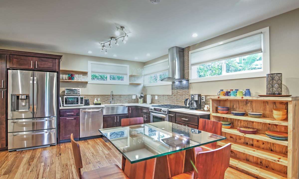 Photo of Kitchen in Kalaoa
