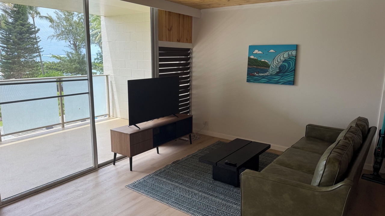 Photo of Livingroom in Punaluu
