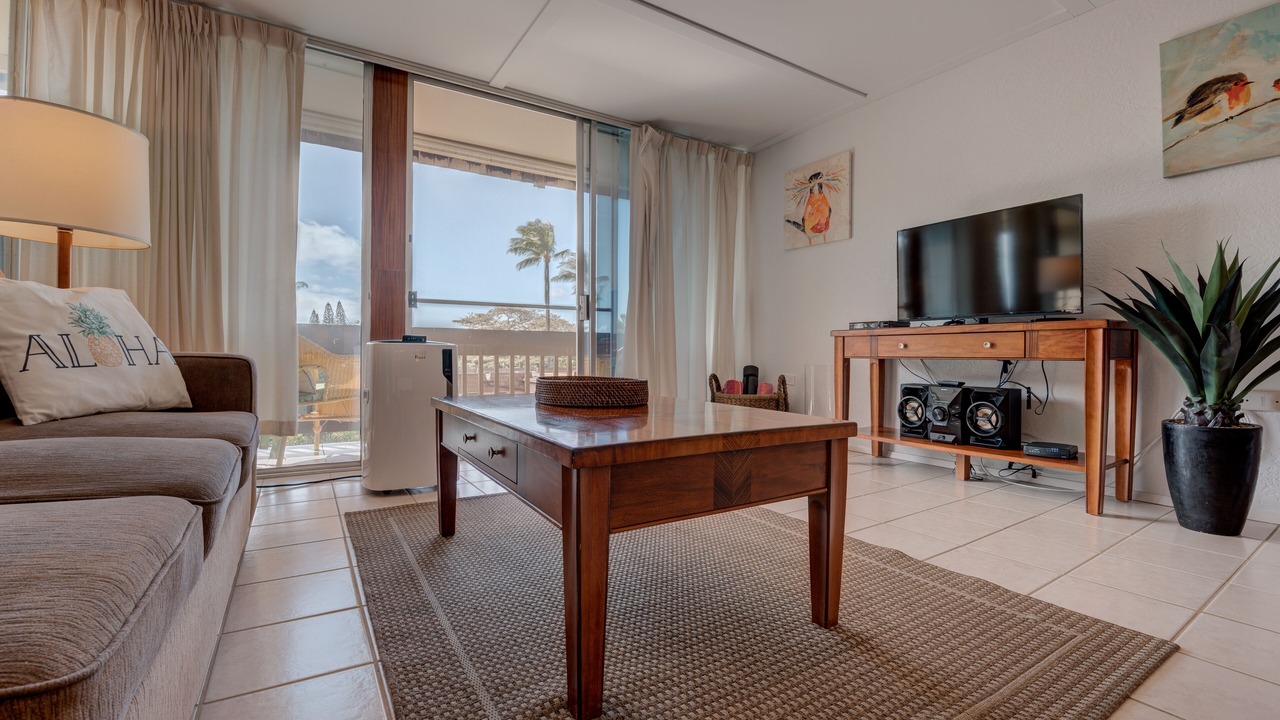 Photo of Livingroom in Napili