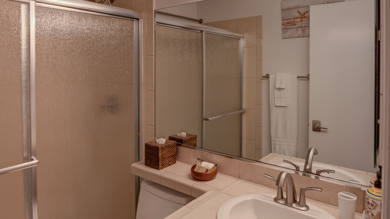 Photo of Bathroom in Napili